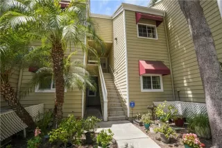 Photo #1: OC25120056 Listing