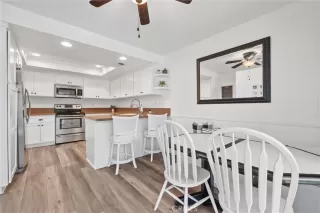 Photo #5: OC25120558 Listing 