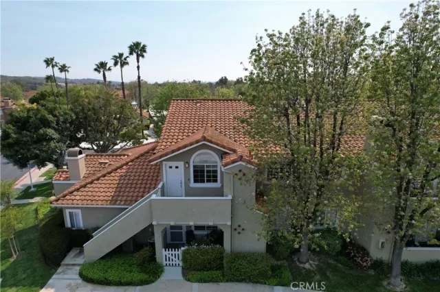 MLS: OC25120626 Condo For Sale