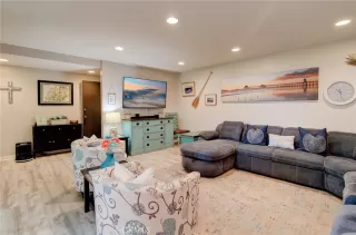 Photo #2: OC25120873 Listing 