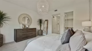 Photo #6: OC25121056 Listing