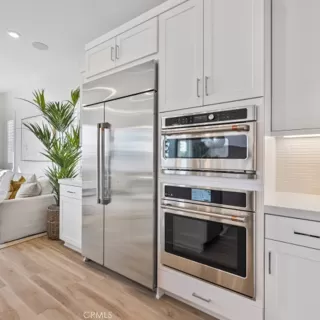 Photo #2: OC25121127 Listing