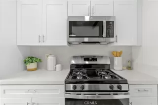 Photo #6: OC25121440 Listing 