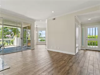 Photo #3: OC25121824 Listing 