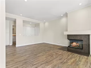 Photo #4: OC25121824 Listing 