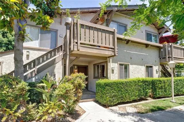 MLS: OC25121926 Condo For Sale