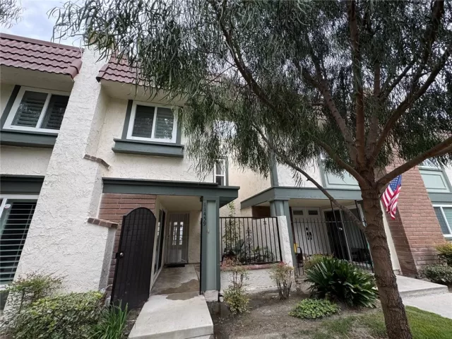 MLS: OC25121937 Condo For Sale