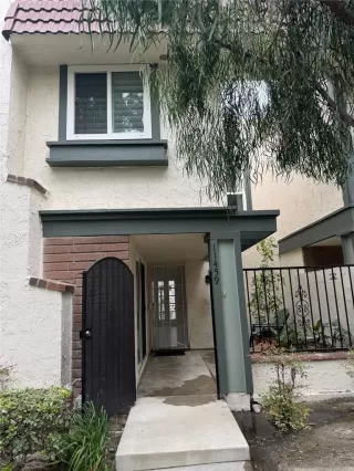 Photo #1: OC25121937 Listing