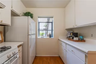 Photo #5: OC25122020 Listing 