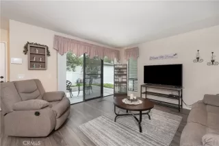 Photo #3: OC25122161 Listing