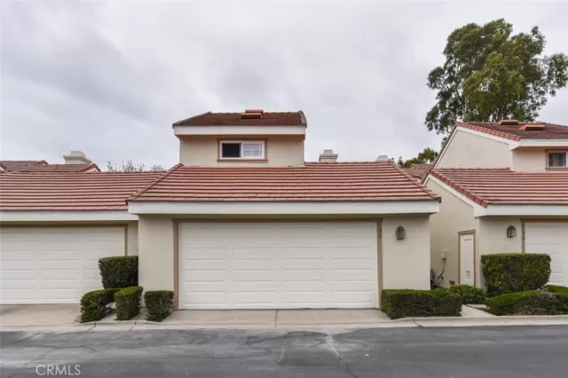 MLS: OC25122395 Condo For Sale