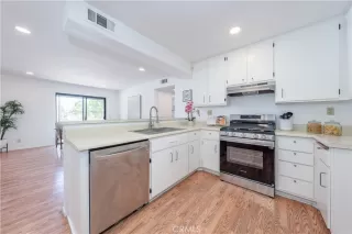 Photo #3: OC25122491 Listing 