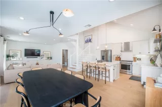 Photo #4: OC25122746 Listing 