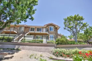 Photo #2: OC25122870 Listing 