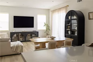 Photo #2: OC25122889 Listing 