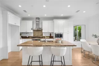 Photo #4: OC25123476 Listing 