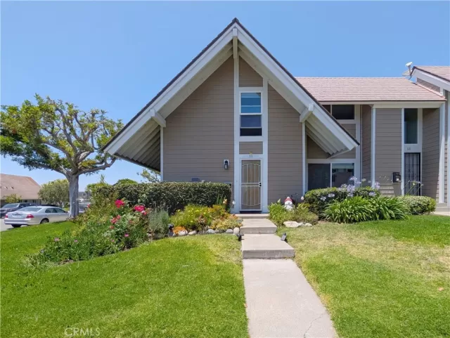 MLS: OC25124271 Condo For Sale