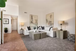 Photo #4: OC25124289 Listing 