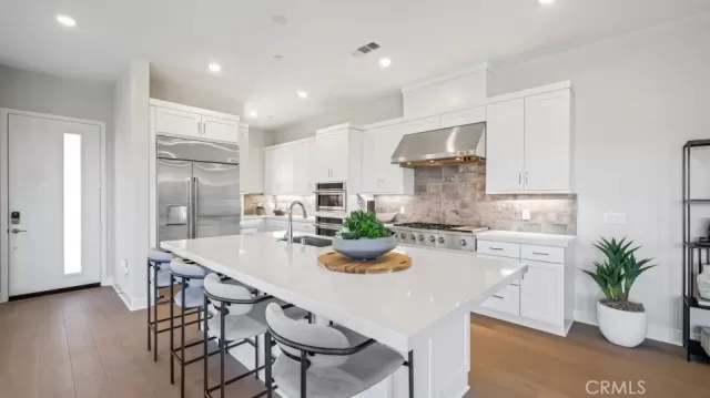 MLS: OC25124302 Condo For Sale