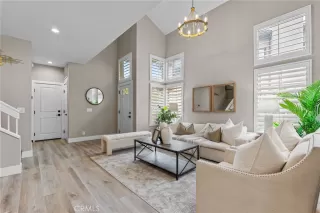 Photo #6: OC25124318 Listing 