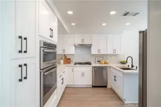 Photo #6: OC25124494 Listing 