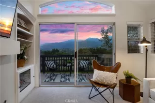 Photo #3: OC25124508 Listing