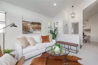 Photo #4: OC25124508 Listing