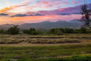 Photo #5: OC25124508 Listing