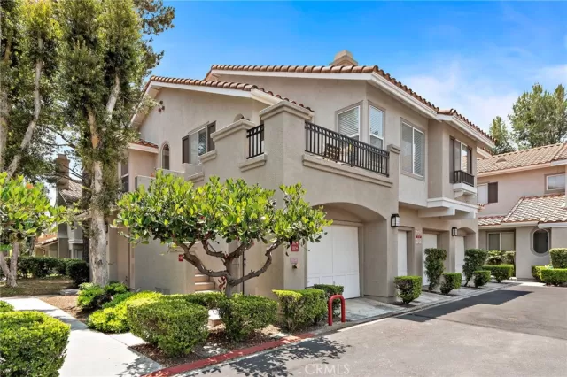 MLS: OC25124547 Condo For Sale