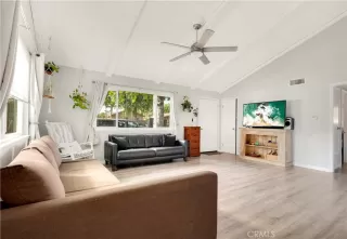 Photo #5: OC25124763 Listing