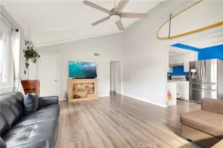 Photo #6: OC25124763 Listing