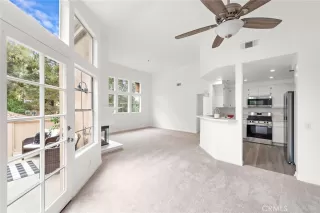 Photo #3: OC25125157 Listing 