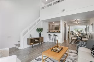 Photo #5: OC25125278 Listing 