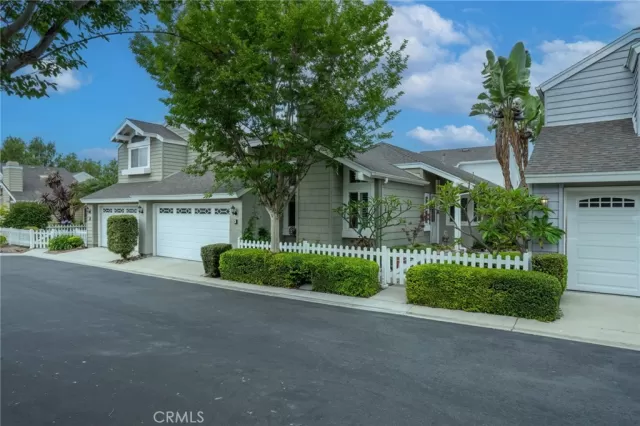 MLS: OC25125398 Condo For Sale