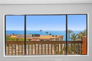 Photo #4: OC25125402 Listing