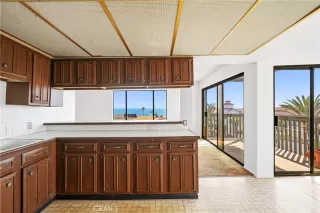 Photo #6: OC25125402 Listing