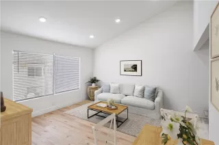 Photo #4: OC25125500 Listing 