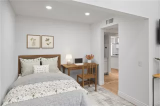 Photo #5: OC25125500 Listing 