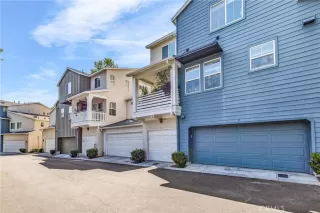 Photo #2: OC25125553 Listing 