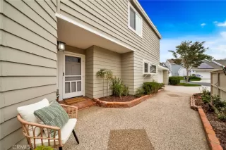 Photo #2: OC25125712 Listing 