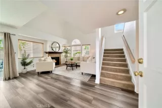 Photo #3: OC25125712 Listing 