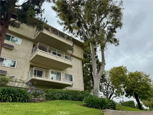 MLS: OC25125794 Condo For Sale