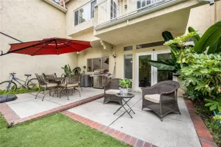 Photo #2: OC25125806 Listing 