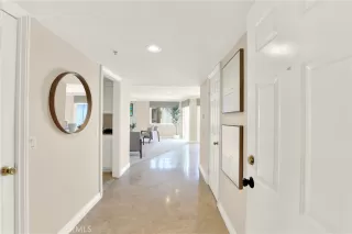 Photo #6: OC25126319 Listing 