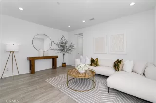 Photo #6: OC25126473 Listing 