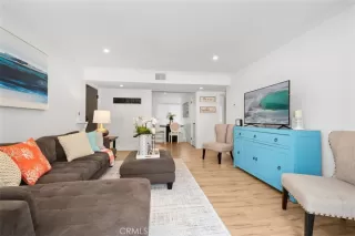 Photo #4: OC25126710 Listing 