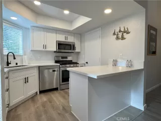 Photo #4: OC25126834 Listing 