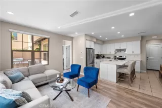 Photo #4: OC25127106 Listing 