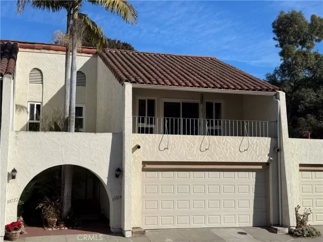 MLS: OC25127147 Condo For Sale