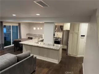 Photo #4: OC25127147 Listing